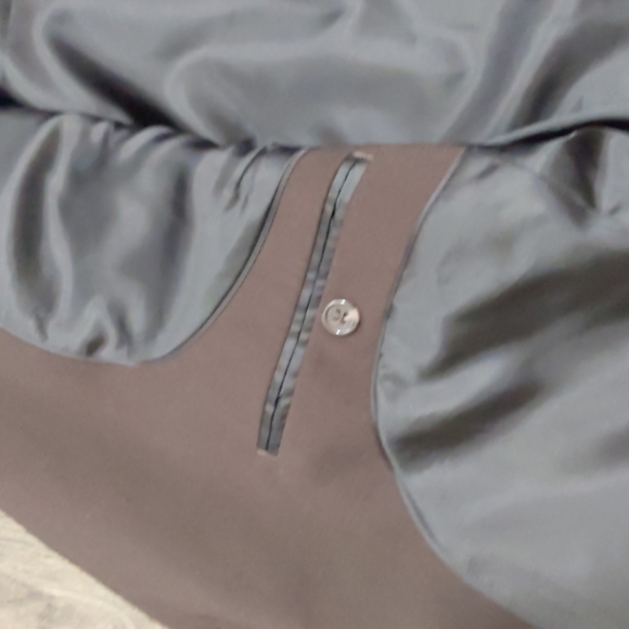 2/$50 - 2XL Dark Brown Men's Formal Suit - Picture 7 of 9